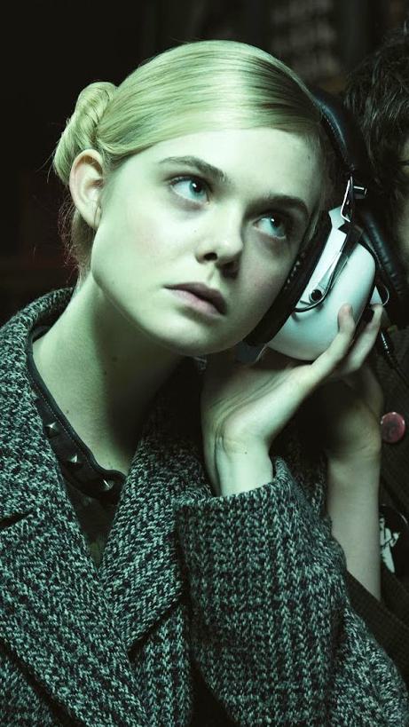 Httgthumb Med 916 Mobile