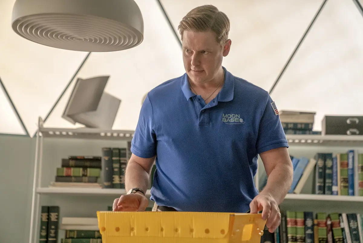 Moonbase8 101 0865 R